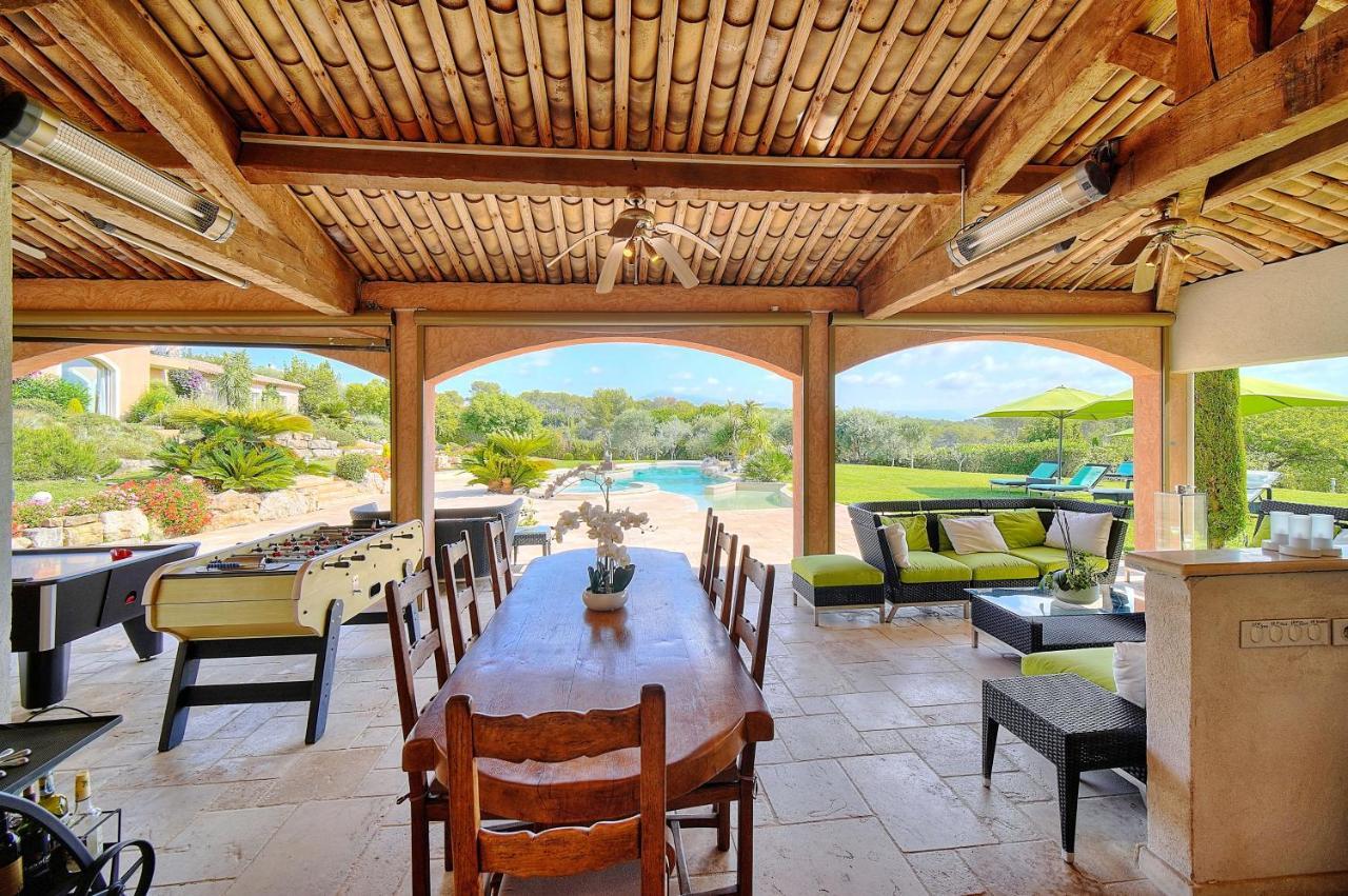 Suites de Prestige JACUZZI SAUNA HAMMAM PISCINE Mougins Cannes Grasse Extérieur photo