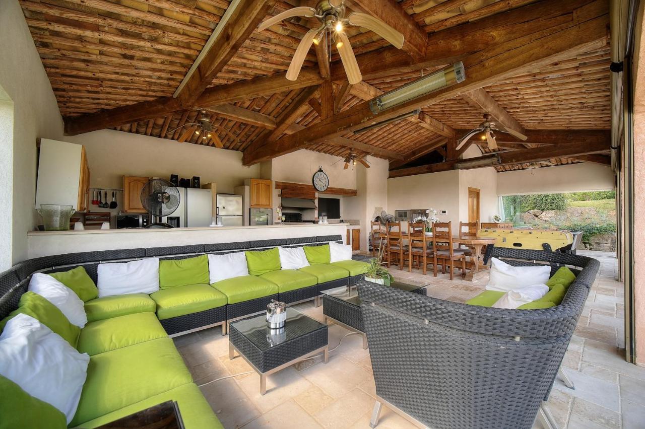 Suites de Prestige JACUZZI SAUNA HAMMAM PISCINE Mougins Cannes Grasse Extérieur photo