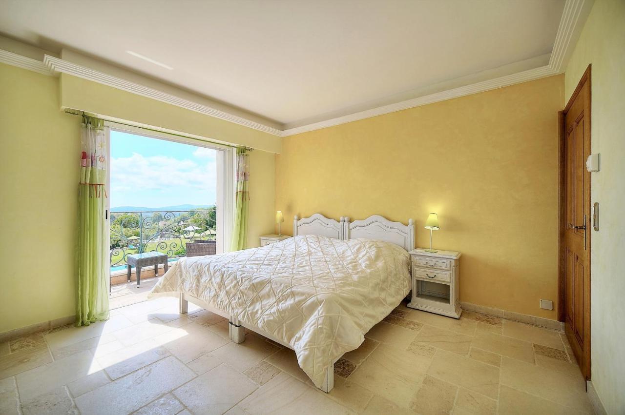 Suites de Prestige JACUZZI SAUNA HAMMAM PISCINE Mougins Cannes Grasse Extérieur photo
