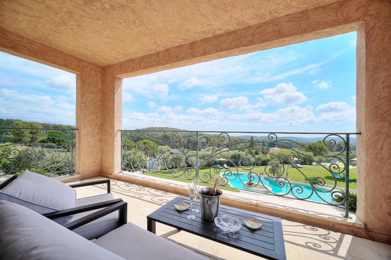 Suites de Prestige JACUZZI SAUNA HAMMAM PISCINE Mougins Cannes Grasse Extérieur photo